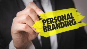 Read more about the article Personal Branding – So ziehst Du Deine Kunden magisch an
